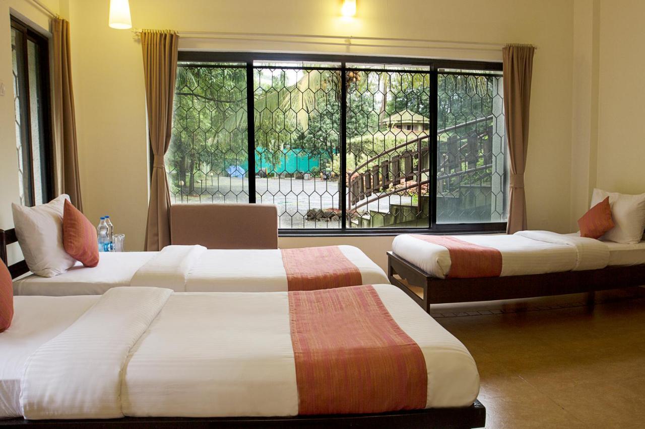 Golden Fields Resort Paud ภายนอก รูปภาพ