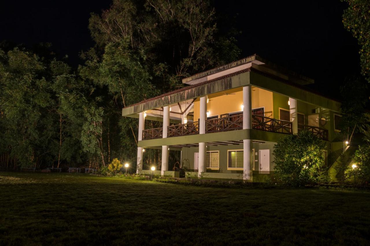 Golden Fields Resort Paud ภายนอก รูปภาพ